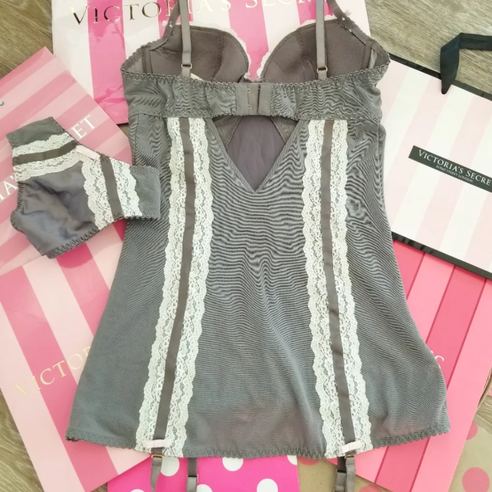 Victoria's Secret Vintage Very Sexy Bustier Corset Garter Dress Thong Panty NWT - Picture 4 of 16